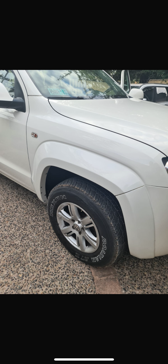 Volkswagen Amarok 2.0 TDI 2015 en venta — foto 2